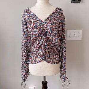NWT! V-Neck Gather Front and Smocked Back Dainty Floral Top with Ties on Cuff